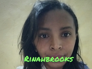 rinahbrooks Gros Seins