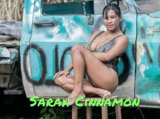 Sarah_Cinnamon Gros Seins