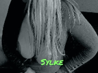 Sylke Gros Seins