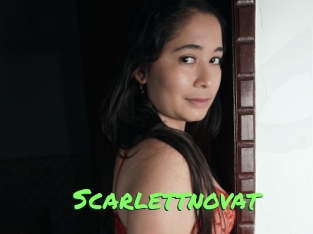 scarlettnovat Gros Seins