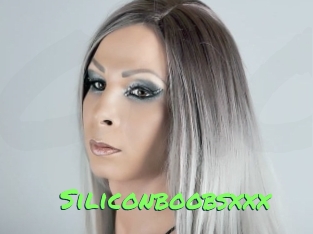 siliconboobsxxx Gros Seins