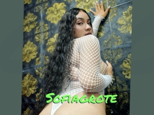 sofiagrote Gros Seins