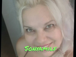 sonyamilf Gros Seins