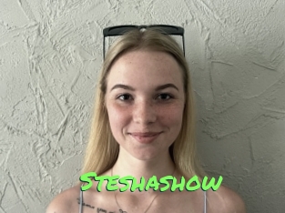 steshashow Gros Seins