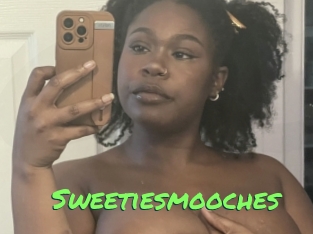 sweetiesmooches Gros Seins
