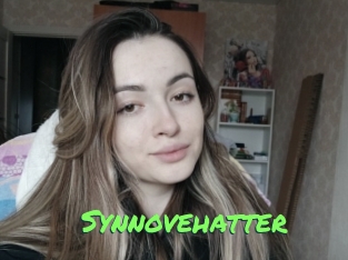 synnovehatter Gros Seins