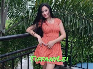 TiffanyLei Gros Seins