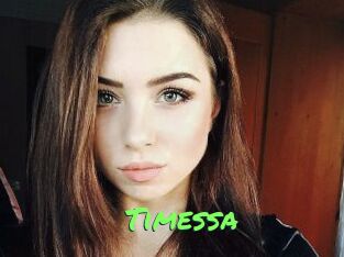 Timessa Gros Seins