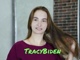 TracyBiden Gros Seins
