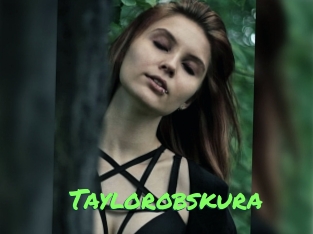Taylorobskura