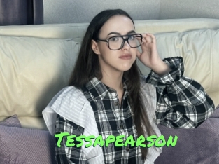 tessapearson Gros Seins
