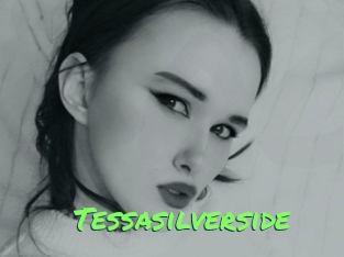tessasilverside Gros Seins