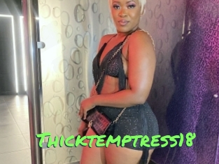 thicktemptress18 Gros Seins