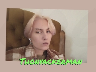 thonyackerman Gros Seins