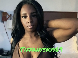 tiffanyskyy69 Gros Seins