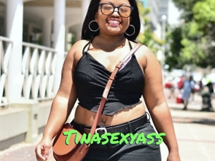 tinasexyass Gros Seins