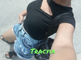 tracyia Gros Seins