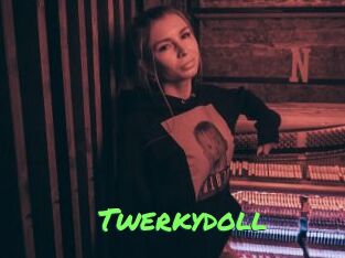 twerkydoll Gros Seins