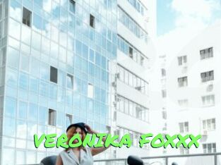 VERONIKA_FOXXX
