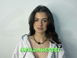 wildahessel Gros Seins