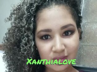 Xanthialove Gros Seins