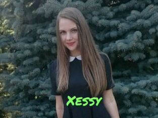 Xessy Gros Seins