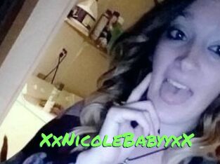 XxNicoleBabyyxX Gros Seins