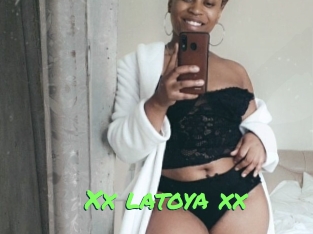 xx_latoya_xx Gros Seins
