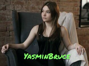 YasminBruce Gros Seins
