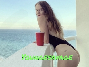 youngesavage Gros Seins